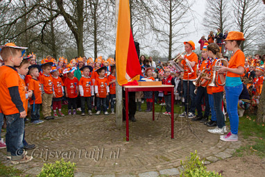 2013_04_26 Lo Koningsspelen Gameren